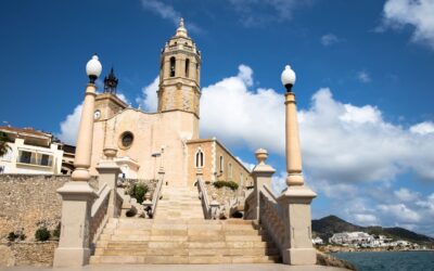 Explora las impresionantes iglesias del Garraf  