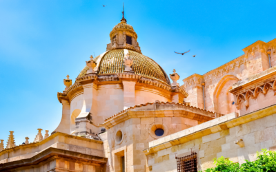 Explora el casco antiguo de Tarragona  