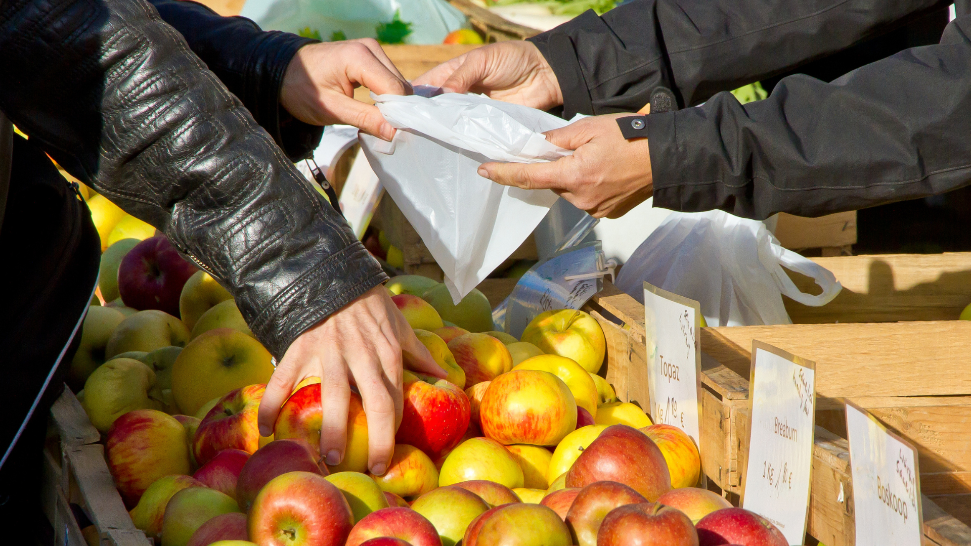 Visita el mercat setmanal de Cubelles